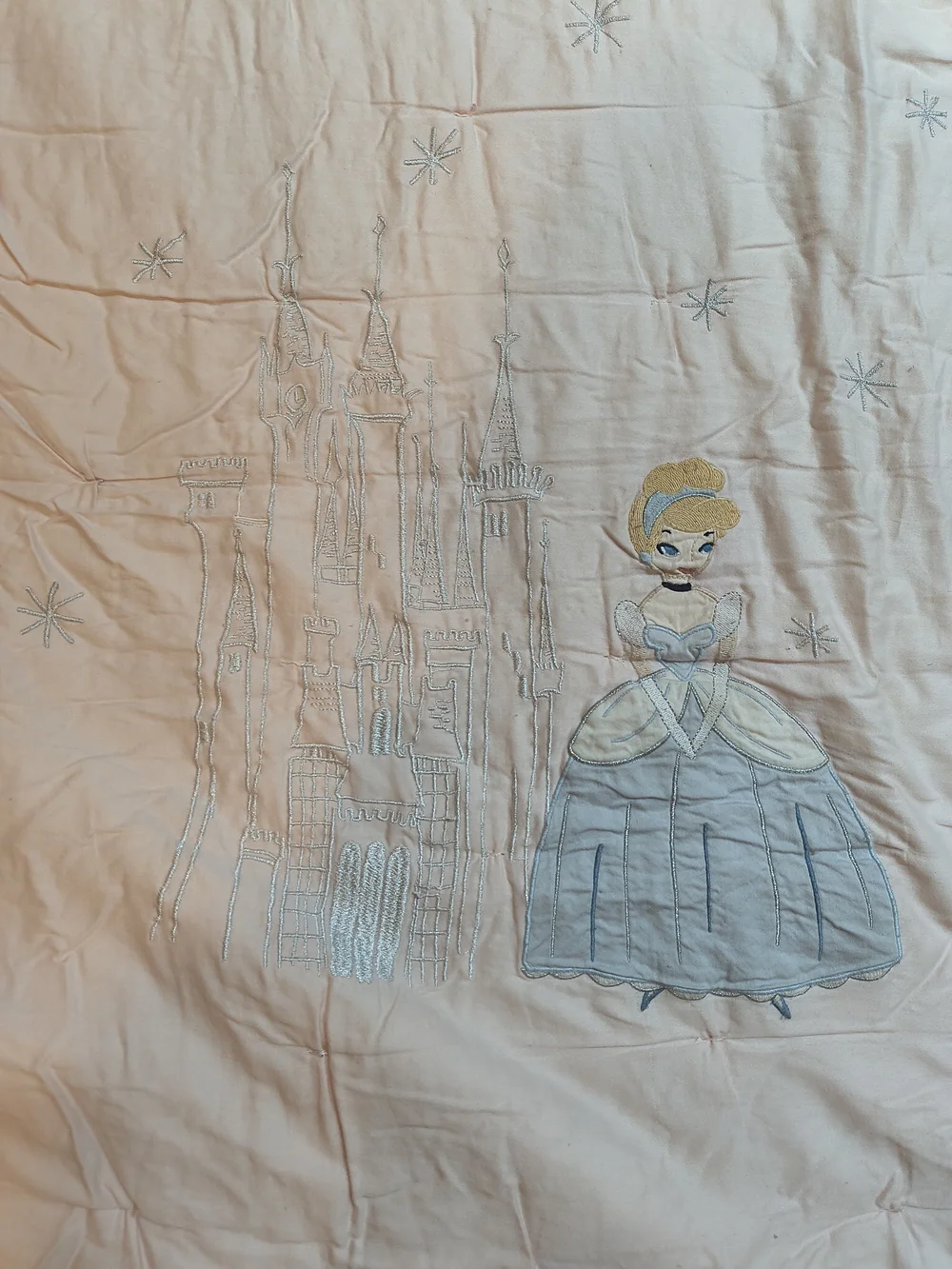 Pottery Barn Kids Full Size Princess Emboridered Comforter + 2 Pillowcases - Picture 5 of 9